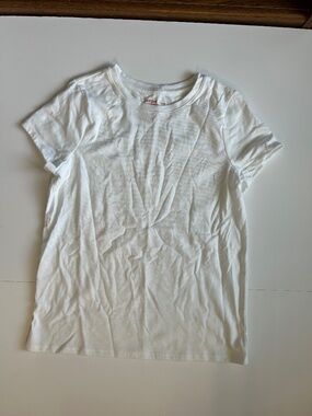 Cat & Jack plain white T-shirt
